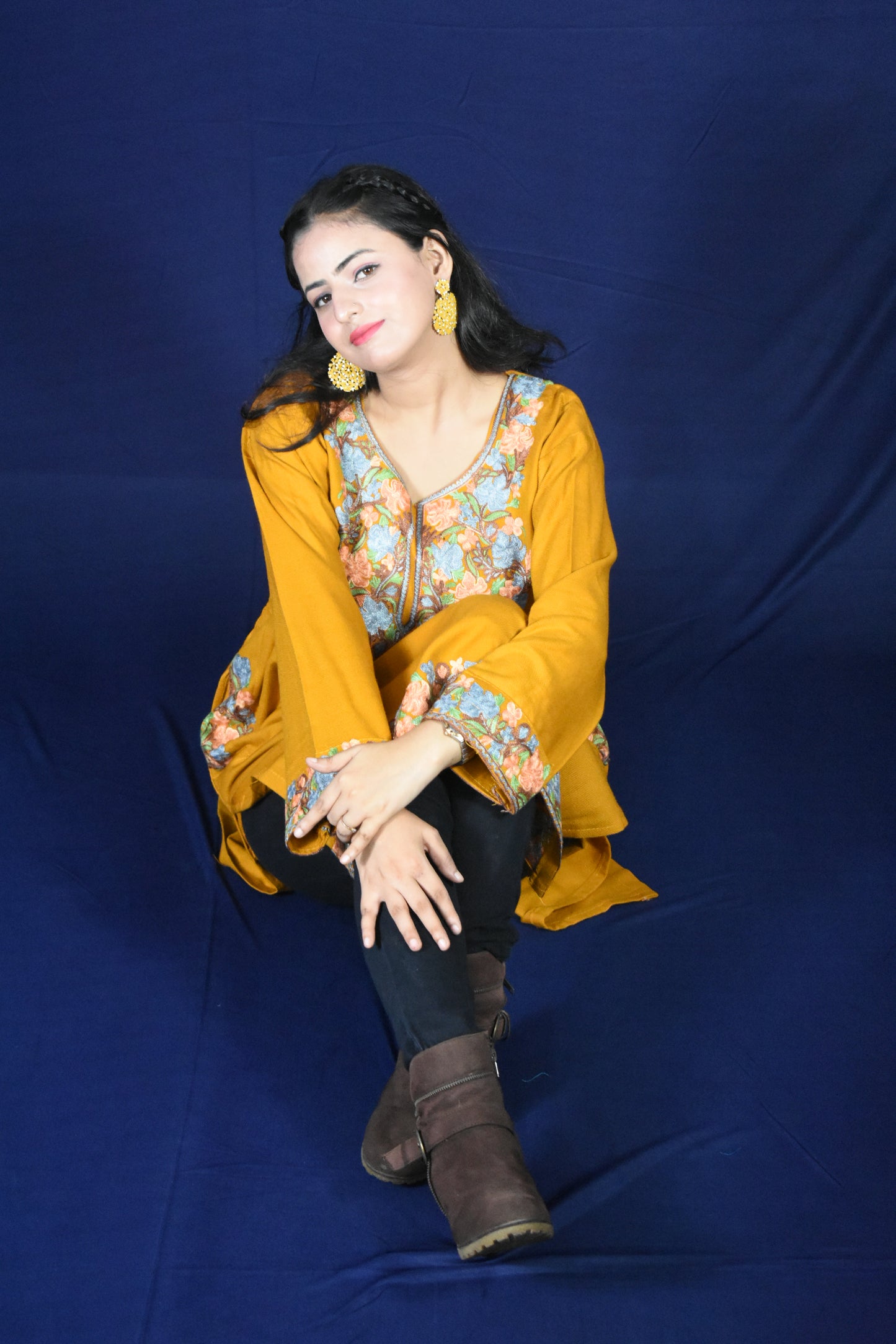 MUSTARD KASHMIRI PHERAN