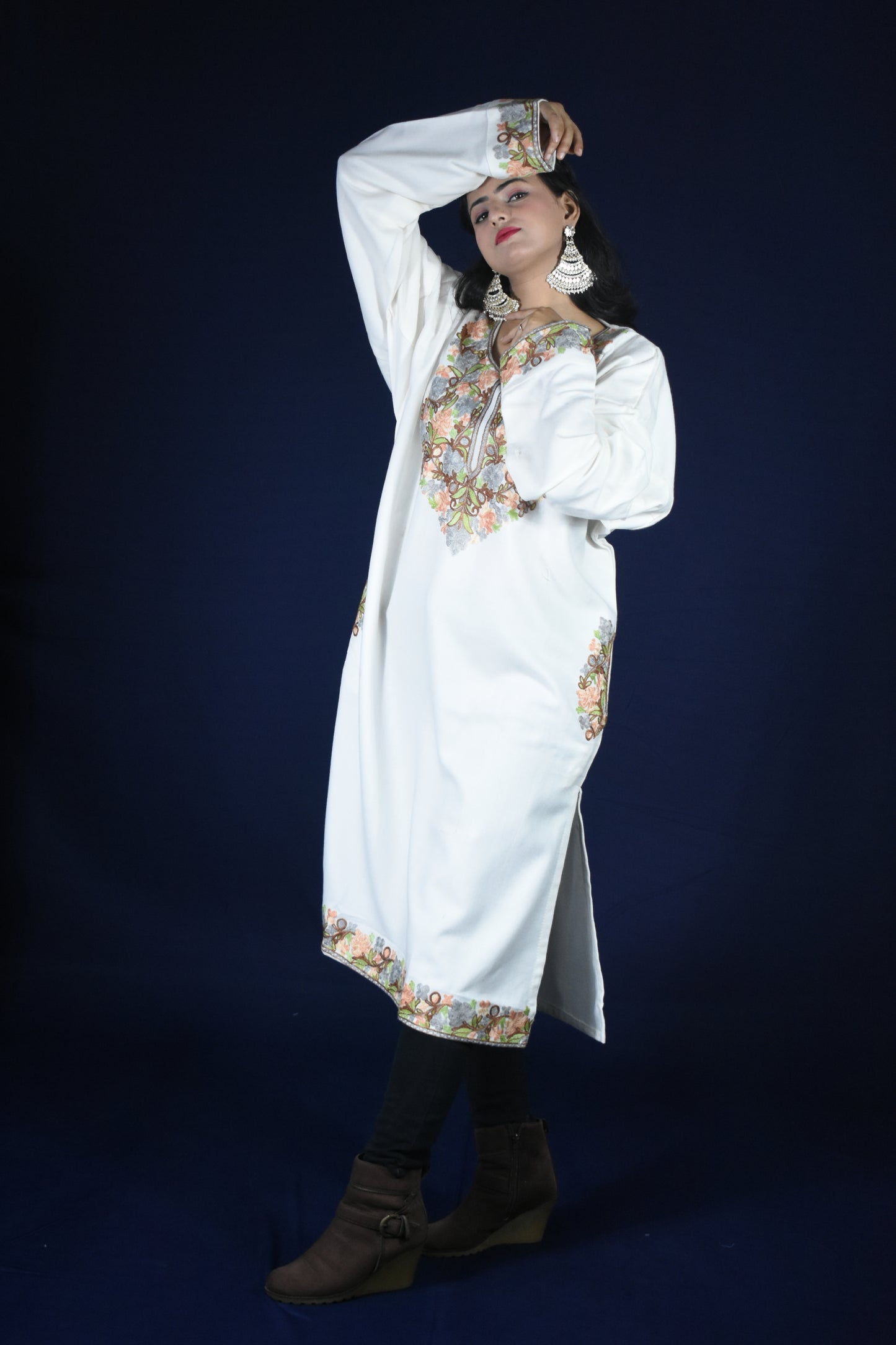 OFF WHITE KASHMIRI PHERAN