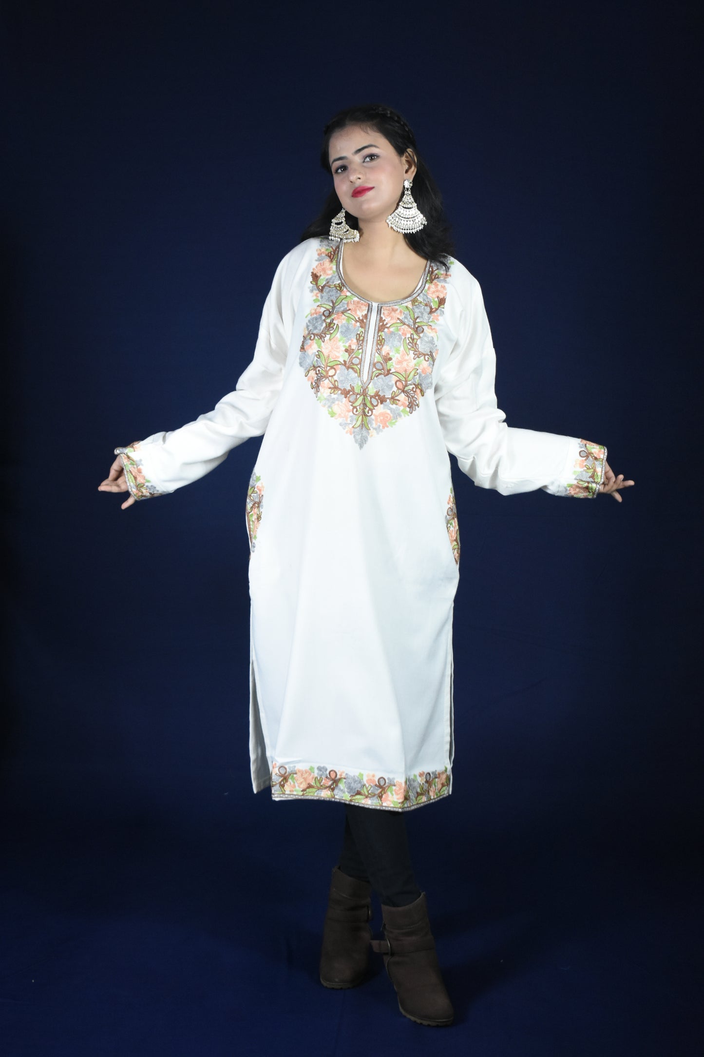 OFF WHITE KASHMIRI PHERAN