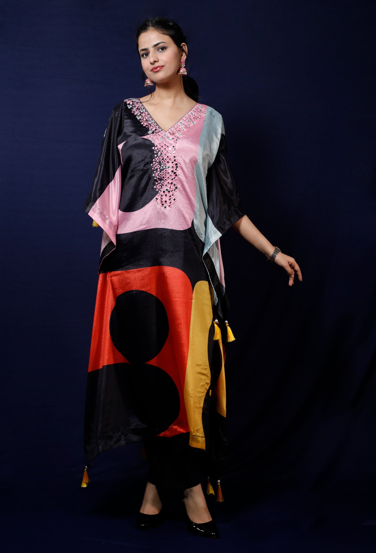 Elegant Black Abstract Print Kaftan