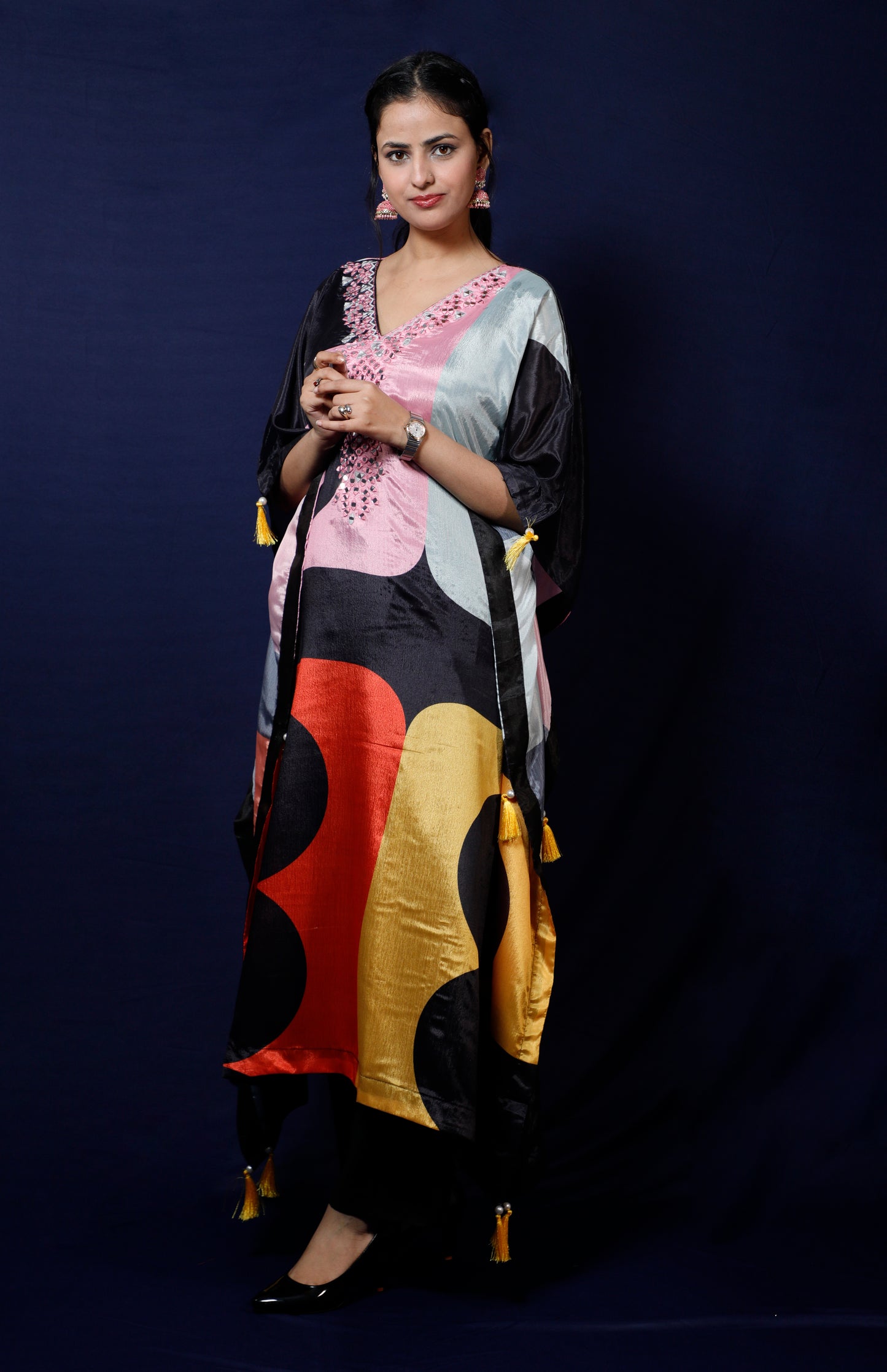 Elegant Black Abstract Print Kaftan