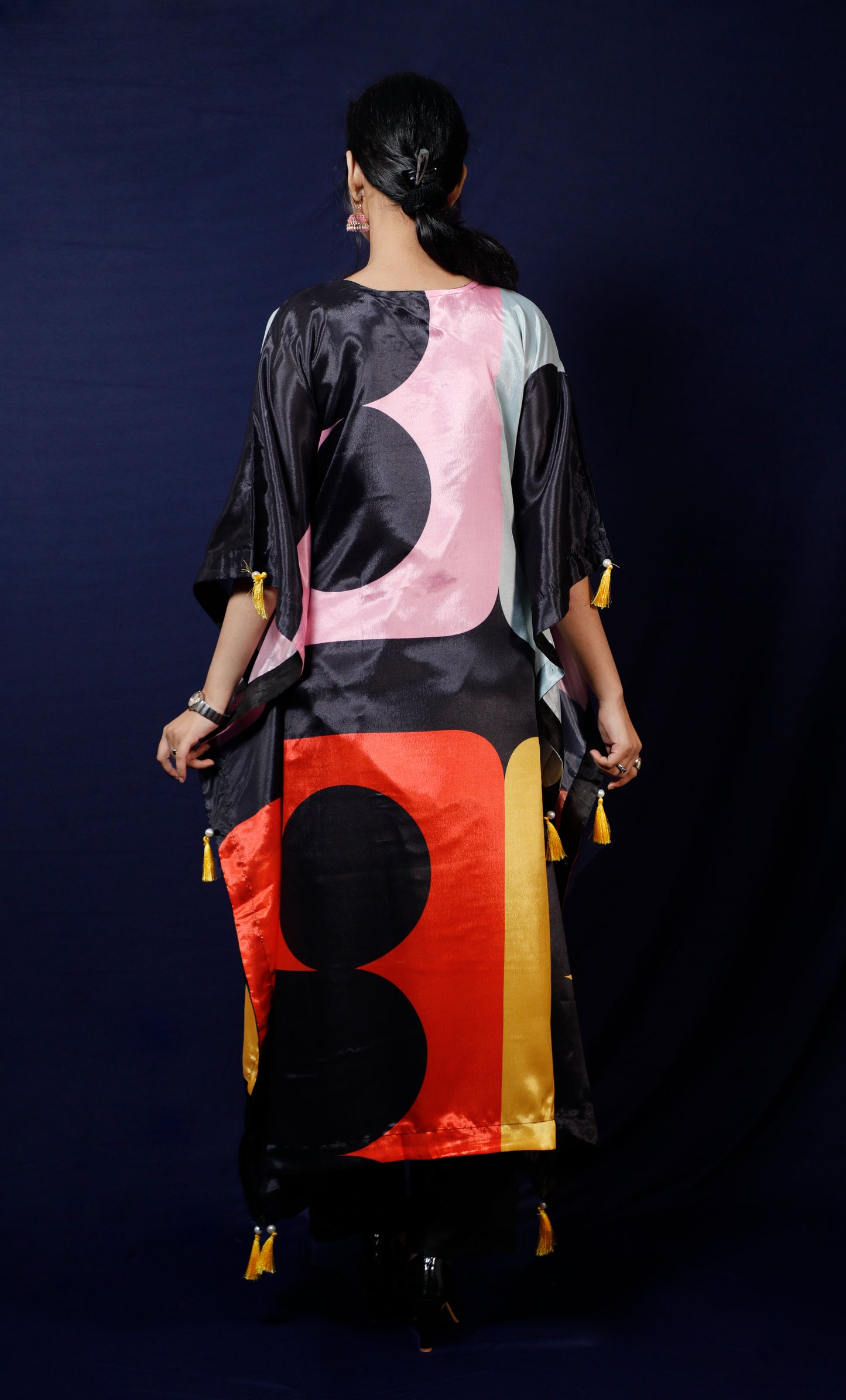 Elegant Black Abstract Print Kaftan