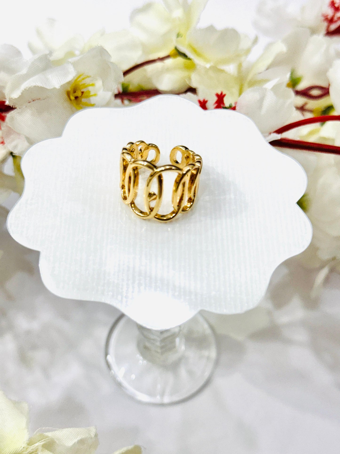 Lustre Loop Adjustable Ring