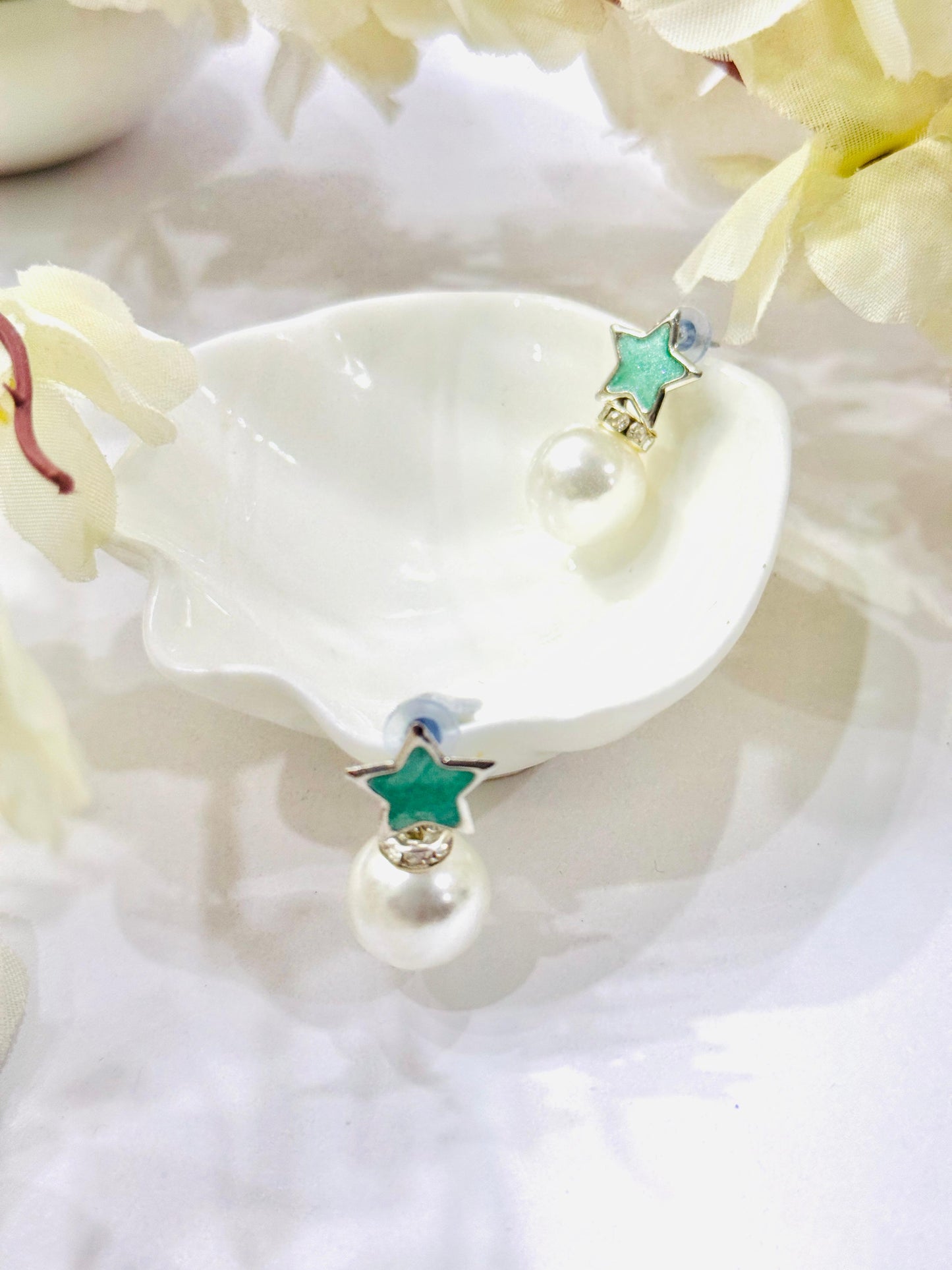 Green White Pearl Earrings