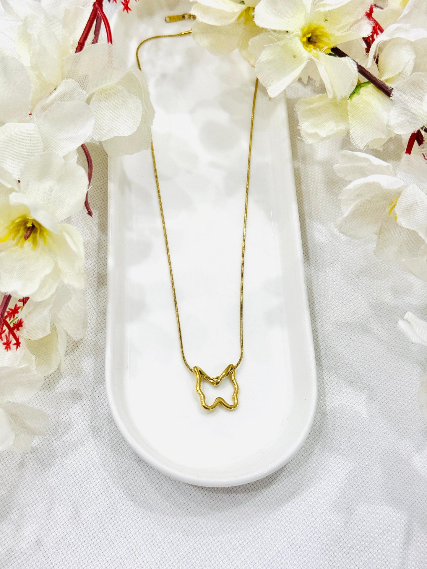 Elegant Butterfly Pendant Necklace