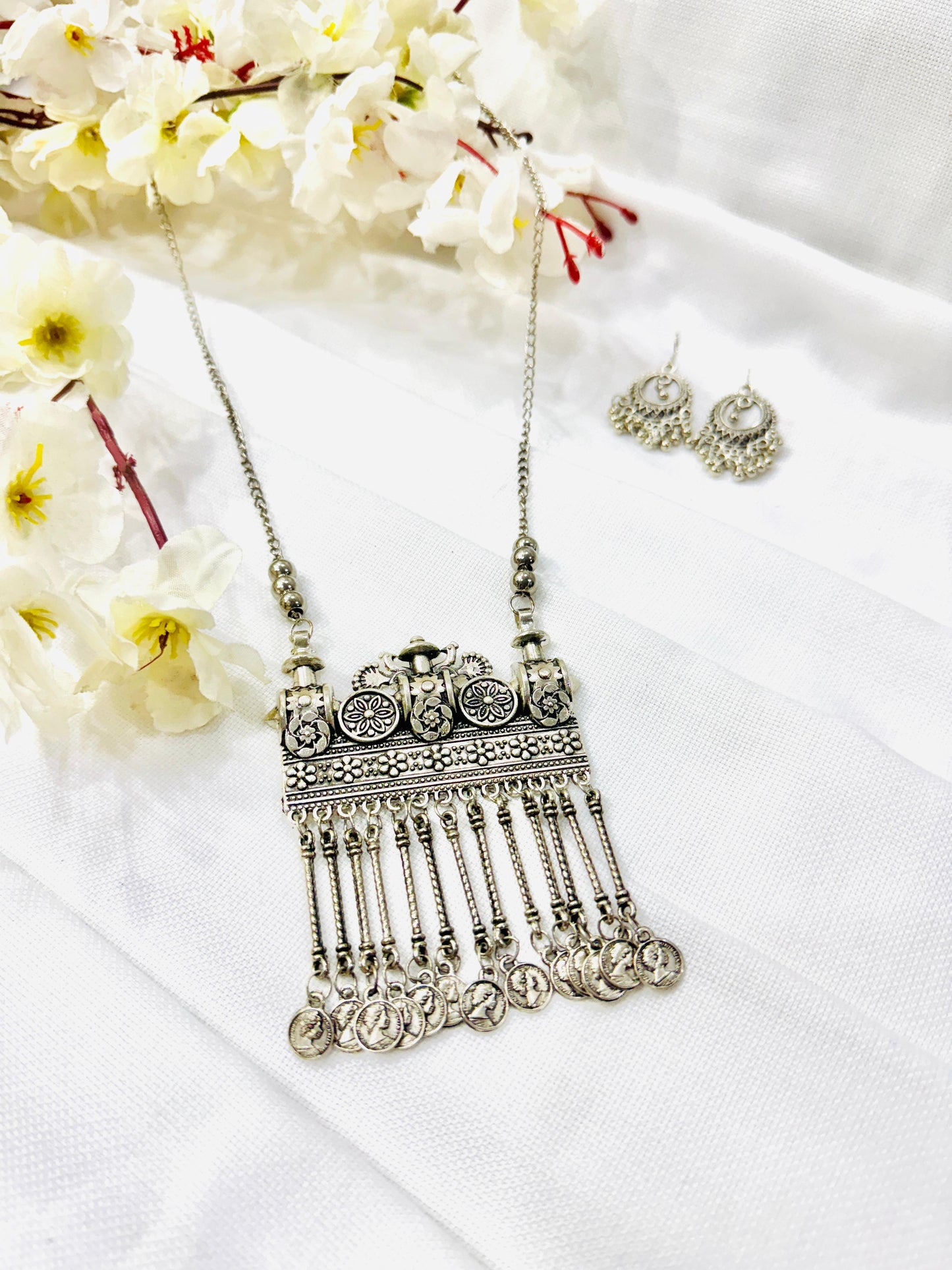 Temple Oxidized Necklace Set