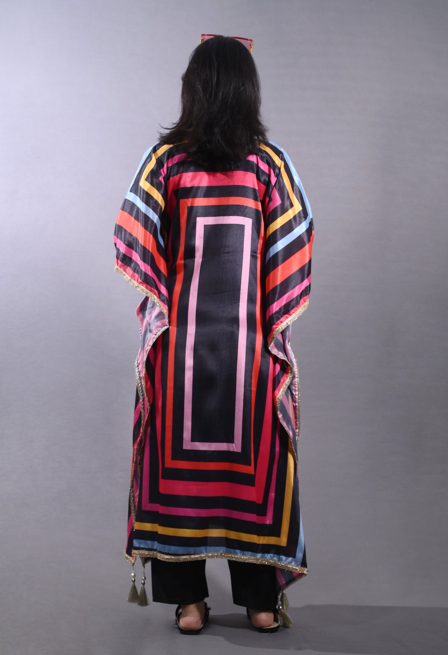 Elegant Black Geometric Print Kaftan
