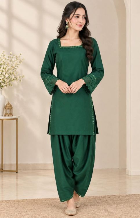 Emerald Green Pakistani Silk Farshi Set with Gold-Trimmed Dupatta