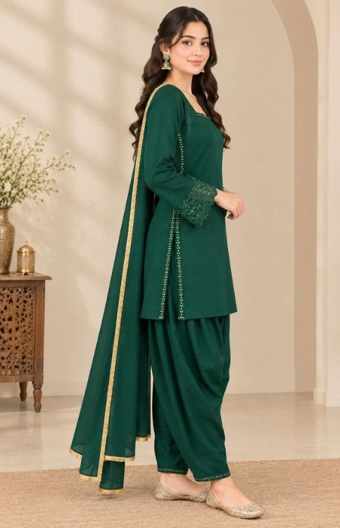 Emerald Green Pakistani Silk Farshi Set with Gold-Trimmed Dupatta