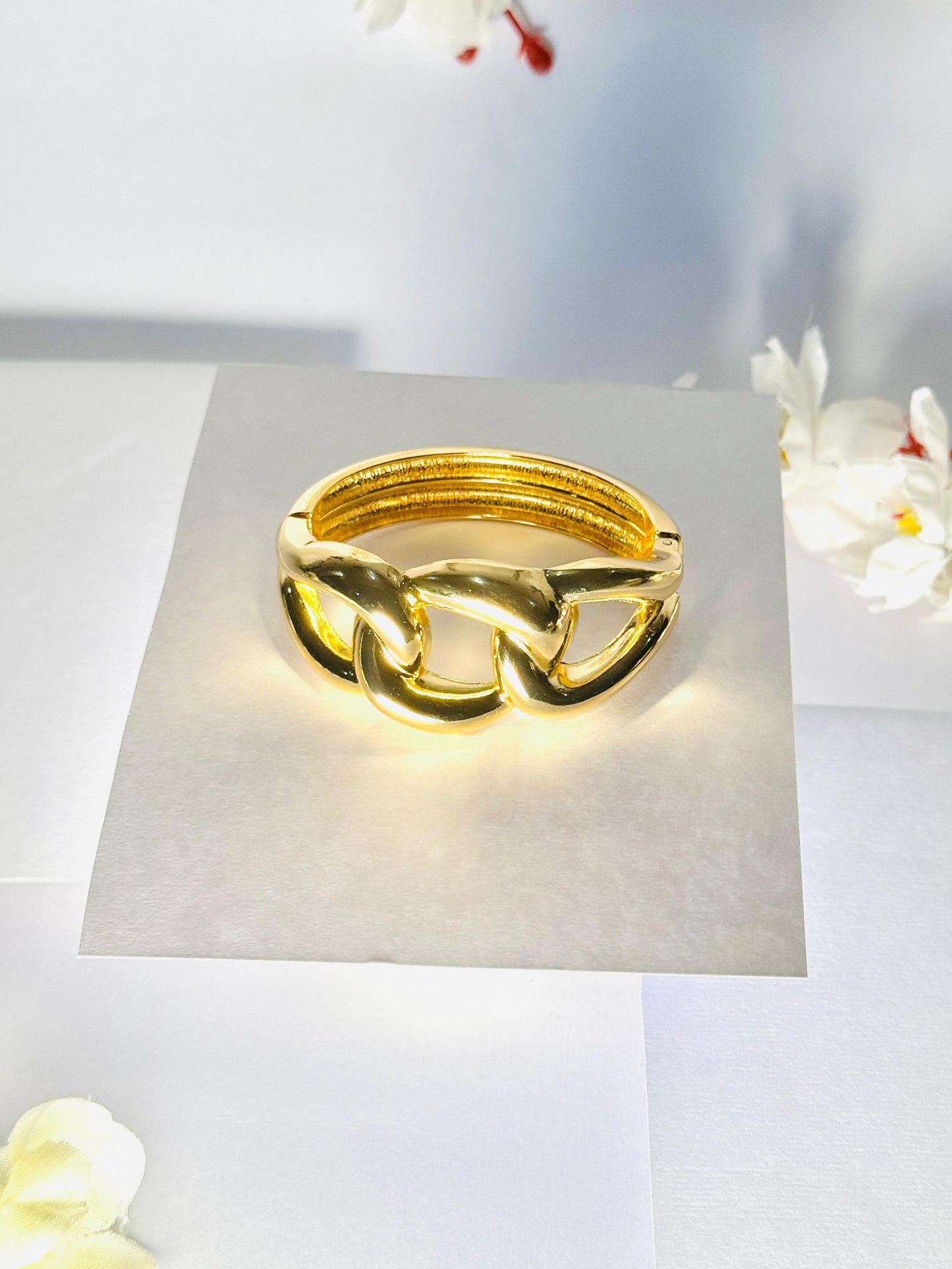Anti Tarnish Golden Mirage Partywear Cuff