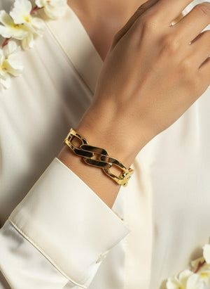 Golden Sway Cuff