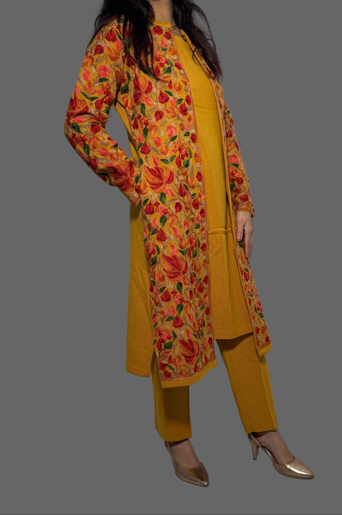 Exquisite Mustard Kashmiri Embroidered 3Pc Woolen Set(Suitable For M & L)