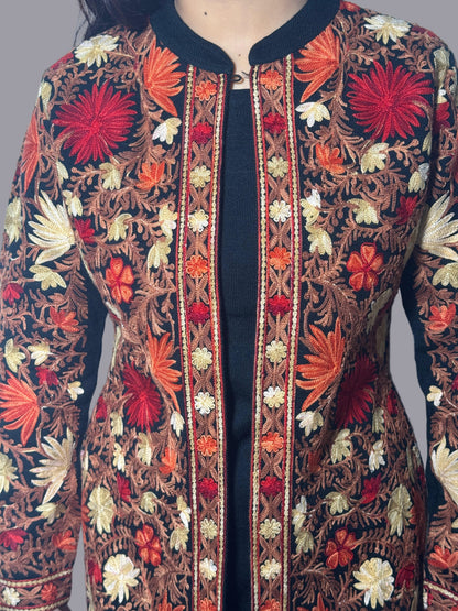 Exquisite Black Kashmiri Embroidered 3Pc Woolen Set(Suitable For M & L)