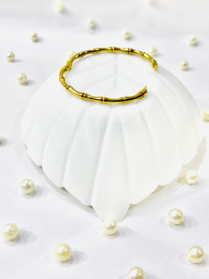 Stainless Steel Gold Plated Openable Bamboo Bracelet