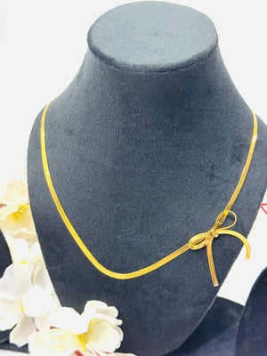 Side Bow Gold Necklace