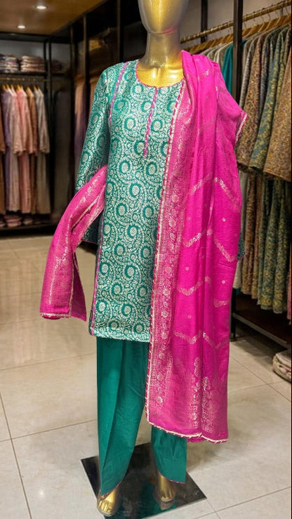 Kareena Style Kimkhaab Short Kalidar Turquoise Farshi Suit