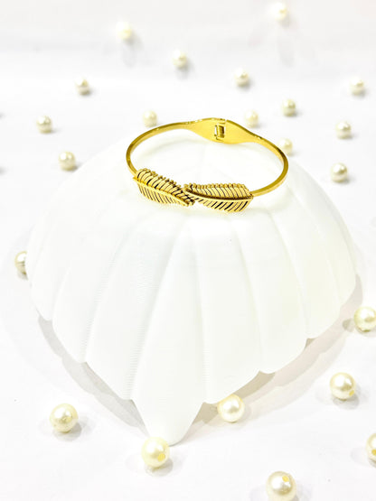 Stainless Steel Gold Plated Feather Bracelet